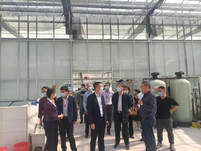 廣東省農科院環境園藝所所長朱根發,中國熱帶農業科學院海口試驗站