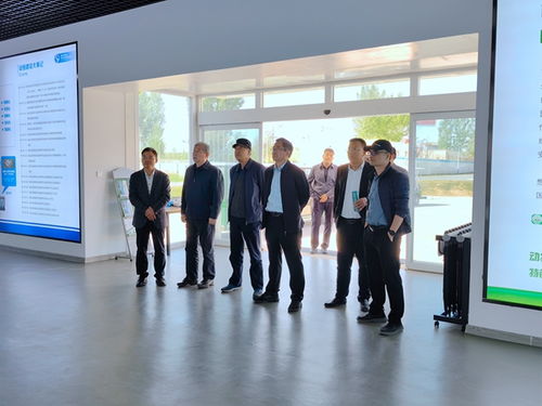 國家農業科技戰略智庫聯盟專家到涿州教學實驗場考察調研 與保定市領導座談交流