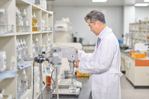 韓國妝品研發專家李瓚基,崔文載先生出任barenbliss首席科學家及產品官